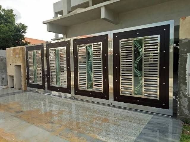 Stainless Steel Gate 04